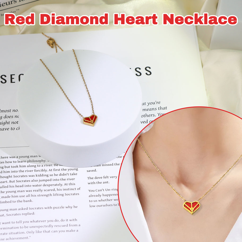 1 Count Gold-Tone Stainless Steel Heart Pendant Necklace with Patterned Design, pairs nicely with fancy ensembles and daily outfits