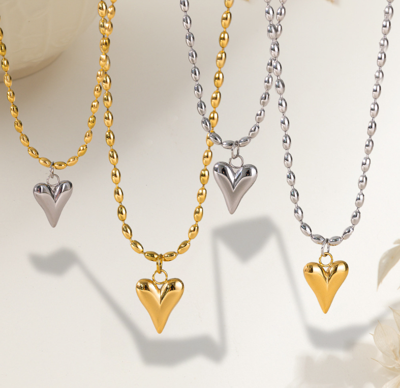 Cute Dainty Love Pendant Necklaces Women Trendy Heart Choker Jewelry Gifts for Women Wife Wife Girlfriend Mom