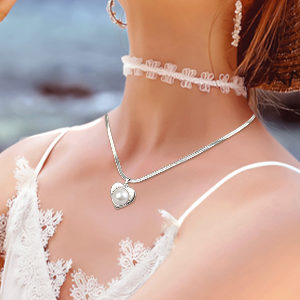 1 Count pearled Style Heart Choker Necklace - Big Heart  Silver Adjustable Chain Heart Necklaces for Women  Jewelry Accessories